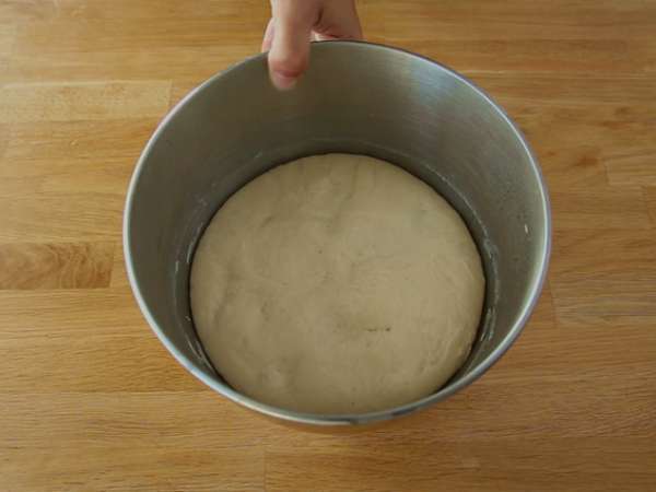 Fougasse szalonnával és hagymával - Előkészítés lépés 2