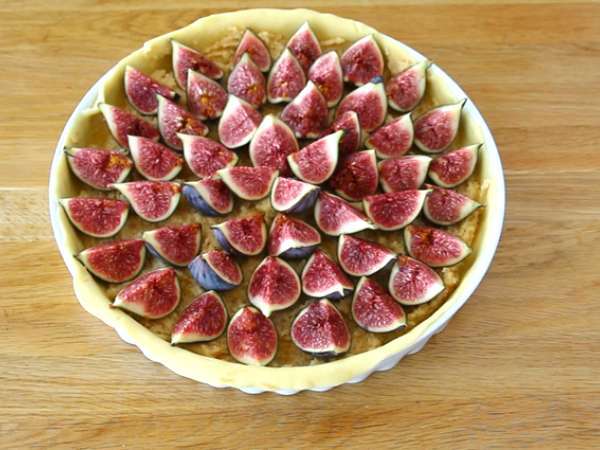 Házi füge torta - Előkészítés lépés 4
