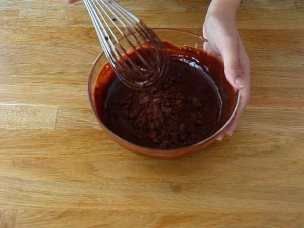Házi csokoládé mousse torta - Előkészítés lépés 2