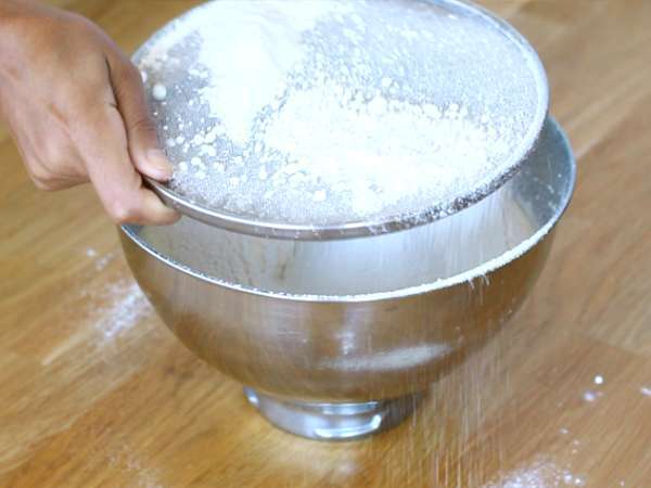 Brazil kókuszos torta - Bolo toalha felpuda - Előkészítés lépés 3