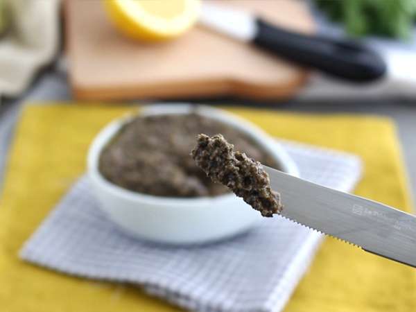 Gyors tapenade fekete olajbogyóval - Előkészítés lépés 3