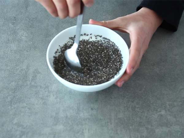 Chia mag puding kiwi gyümölccsel - Előkészítés lépés 1