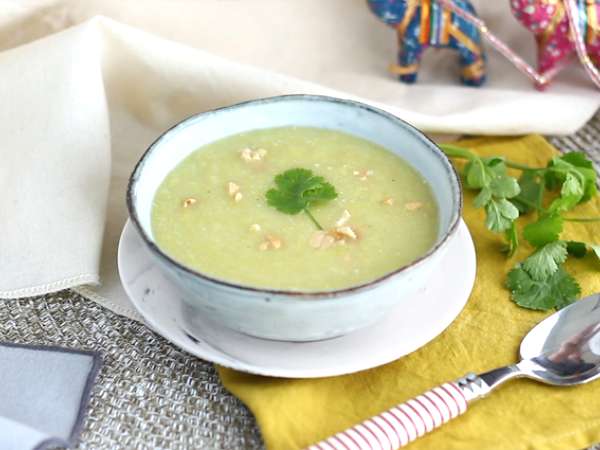 Póréhagyma, kókusztej és curry leves - Előkészítés lépés 4