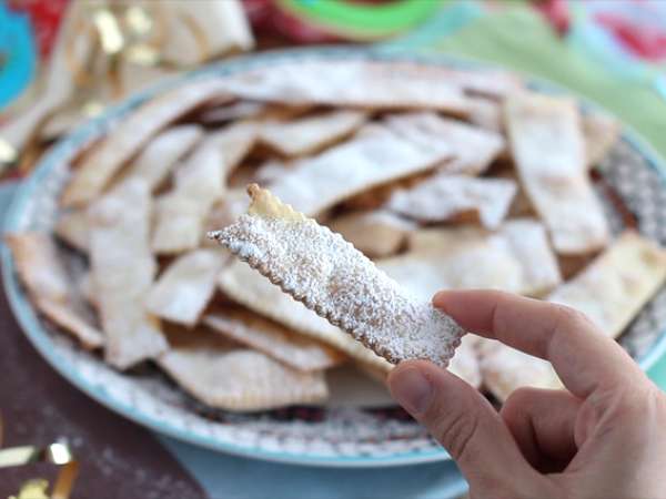 Chiacchiere di carnevale - Olasz sült bogáncsok - Előkészítés lépés 6