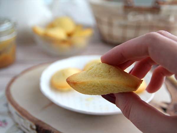 Egyszerű recept a sima, bolyhos madeleine-hez - Előkészítés lépés 5