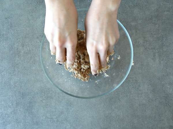 Alma crumble (vegán és gluténmentes) - Előkészítés lépés 2