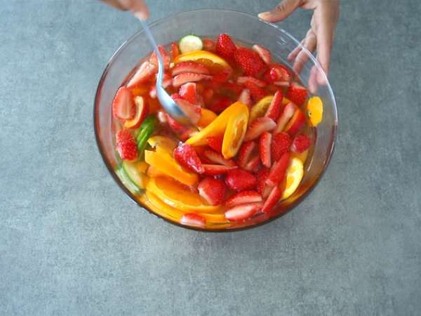 Sangria fehérborral - Fehér Sangria - Előkészítés lépés 4
