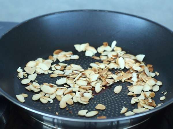 Sárgabarack clafoutis - Előkészítés lépés 1