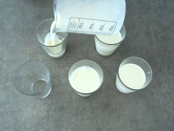 Vaníliás panna cotta sárgabarack coulis-szal - Előkészítés lépés 3