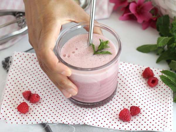 Vegán málna és menta turmix - Előkészítés lépés 3