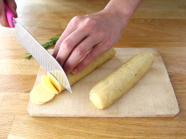 Parmezános és gyógynövényes keksz - Előkészítés lépés 3