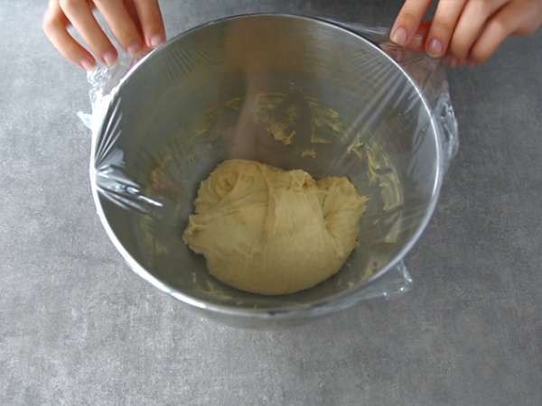 Brioche Butchy - Brioche vaj nélkül - Előkészítés lépés 3