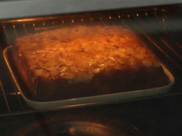 Mirabelle és mandula fejjel lefelé torta - Előkészítés lépés 7