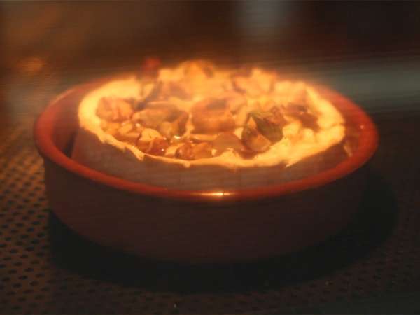 Kemencében sült camembert mézzel és dióval - Előkészítés lépés 3