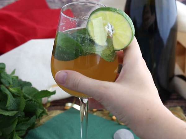 Királyi pezsgős mojito - Előkészítés lépés 3
