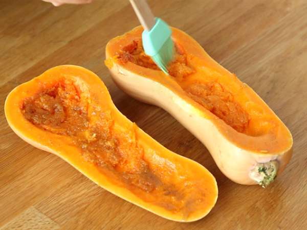 Butternut töltött quinoával és gránátalmával - Előkészítés lépés 3