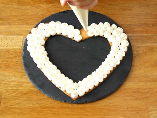 Szív torta au Kinder - Kinder szív torta Valentin-napra - Előkészítés lépés 8