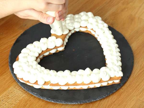 Szív torta au Kinder - Kinder szív torta Valentin-napra - Előkészítés lépés 9