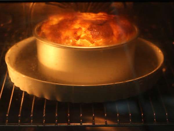 Alma és karamell puding croissant-val - Előkészítés lépés 7