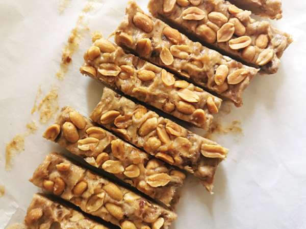 Vegán és gluténmentes házi készítésű Snickers szeletek - Előkészítés lépés 7