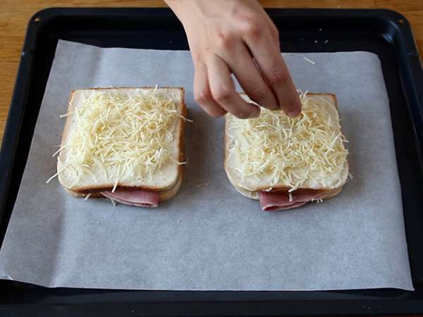 Gourmet croque-monsieur béchamel mártással - Előkészítés lépés 3