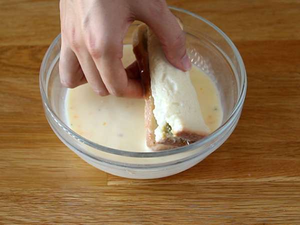 Sós bundáskenyér pestóval - Előkészítés lépés 3