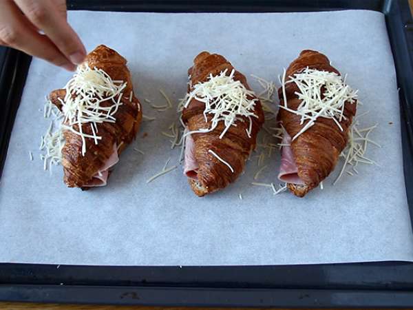 Sonkás-sajtos croissant - Előkészítés lépés 3