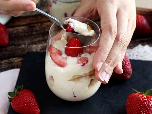 Hűtött eper tiramisu verrines - Előkészítés lépés 7