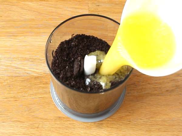 Csokoládé és oreo tortácska - Előkészítés lépés 1