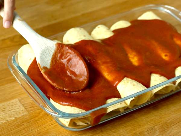 Csirke Enchiladas chili mártással - Előkészítés lépés 6