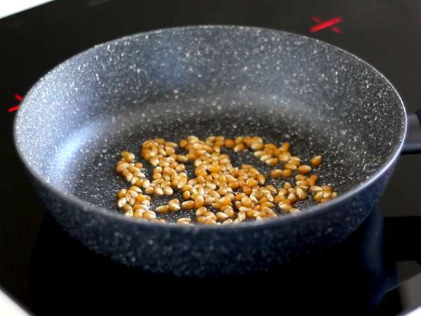 Csokoládé popcorn és mályvacukor - Előkészítés lépés 1