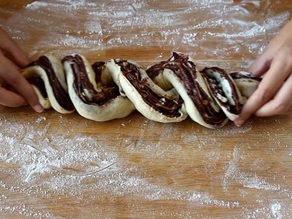 Csokoládé és mogyorós babka briós - Előkészítés lépés 7