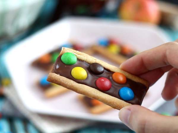 Mézeskalács keksz m&m-ekkel - Előkészítés lépés 8