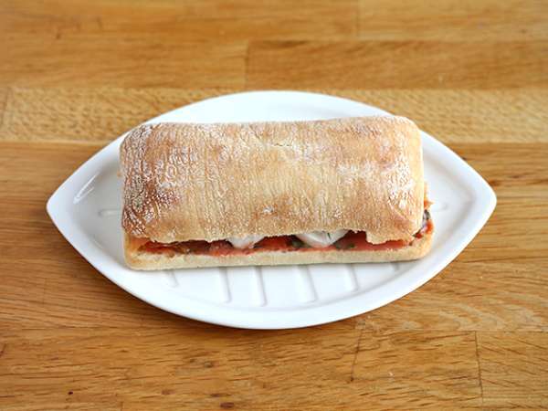 Lazac, mozzarella és kapros panini - Előkészítés lépés 4