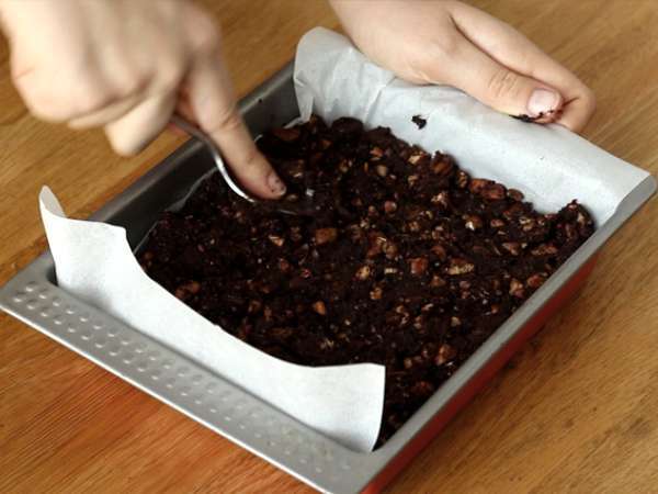 Brawnie - Nyers datolyás brownie - Előkészítés lépés 4