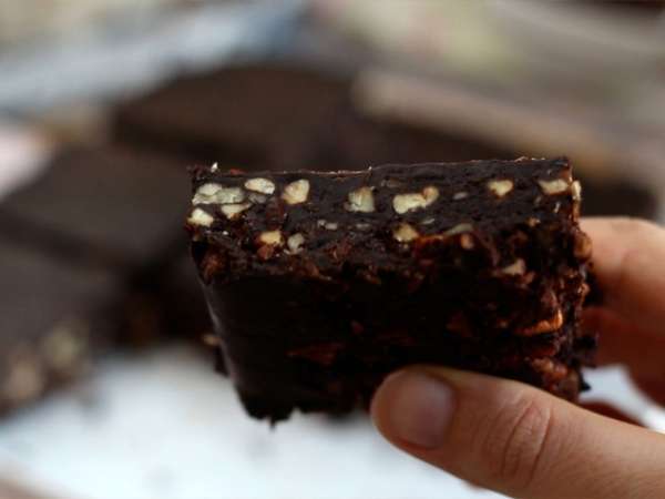 Brawnie - Nyers datolyás brownie - Előkészítés lépés 7