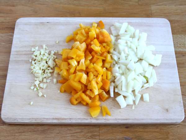 Vegetáriánus fajitas texturált szójafehérjével - Előkészítés lépés 2