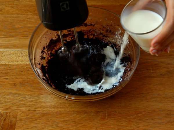 Varázslatos csokoládétorta - Előkészítés lépés 2