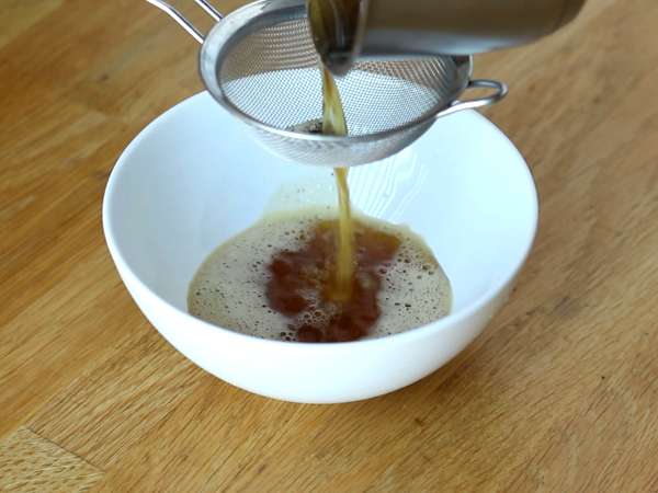 Málna Financiers, a könnyen elkészíthető részletes recept - Előkészítés lépés 2