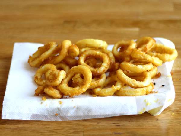 Calamares a la romana - rántott tintahal tésztában - Előkészítés lépés 4