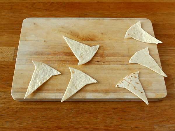 Boszorkánysapkák - tortilla chipsek - Előkészítés lépés 1