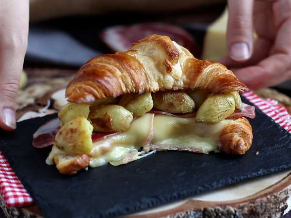 Raclette croissant szendvics egy finom villásreggelihez! - Előkészítés lépés 5