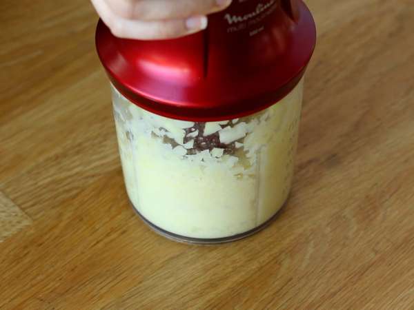 Burgonyás gofri szendvics raclette-vel, a végső kényelmi étel - Előkészítés lépés 1