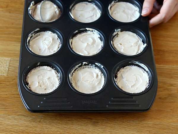 Sütés nélküli sajttorta speculoos keksszel - Előkészítés lépés 4
