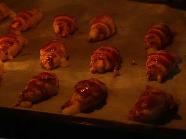 Leveles tésztás croissant béchamel mártással, sonkával és sajttal - Előkészítés lépés 5