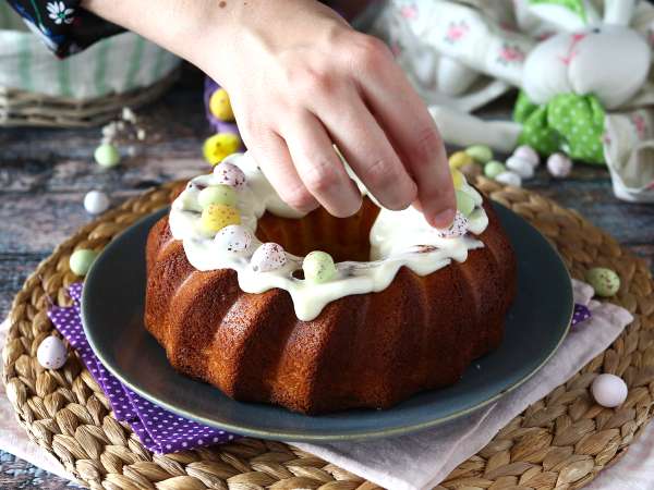 Húsvéti Bundt torta citrommal és fehér csokoládéval - Előkészítés lépés 8