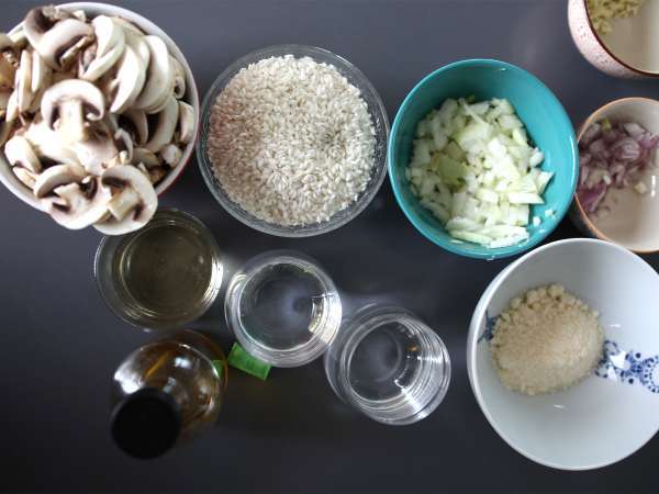 Gombás rizottó a Cookeóban - Előkészítés lépés 1