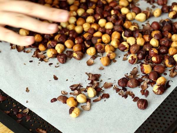 Házi gianduja, egy szuperegyszerű olasz recept, ami tökéletes kávé mellé! - Előkészítés lépés 2