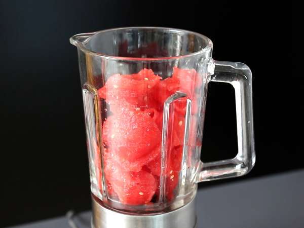 Görögdinnye frosé: a szuperfrissítő granita koktél rozéval! - Előkészítés lépés 2