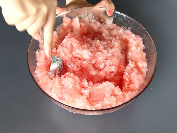 Görögdinnye frosé: a szuperfrissítő granita koktél rozéval! - Előkészítés lépés 4